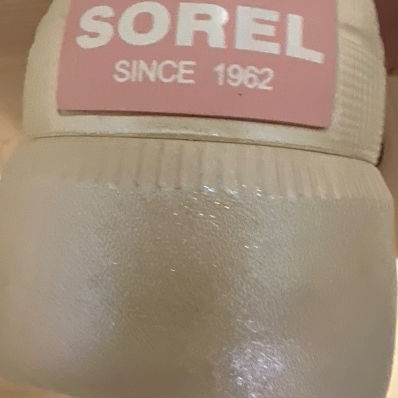 Sorel clogs NWOT - Picture 3 of 4